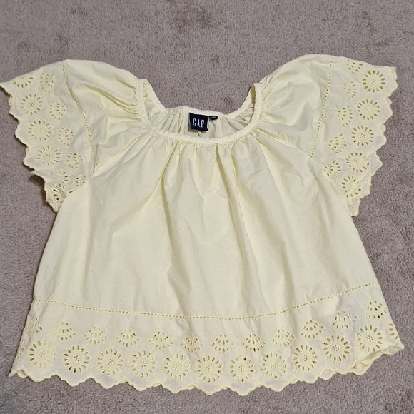 GAP Light Yellow Eyelet Blouse - Picture 1 of 6